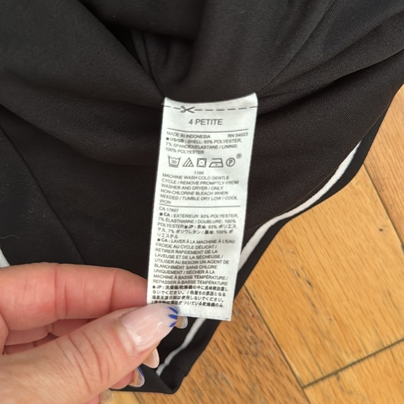 Banana Republic | Black & White Stripe Dress | Fitted | Petite size 4 - Picture 3 of 4